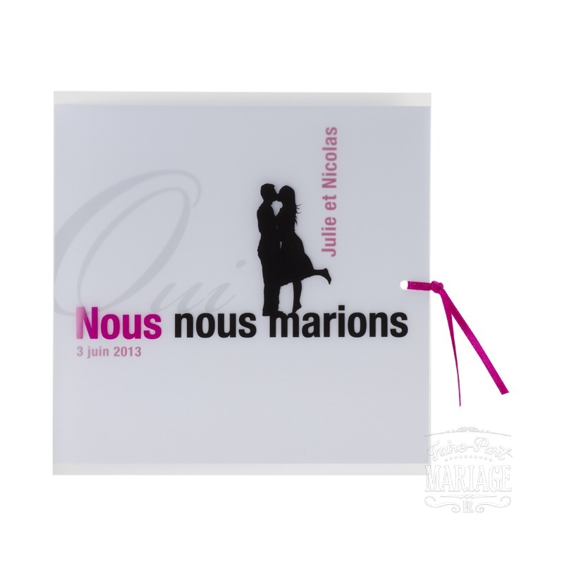 couple Oui nous nous marions rose