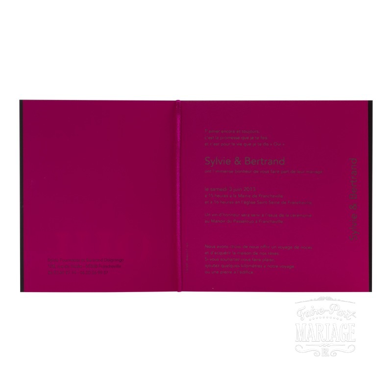 oui noir et fuchsia