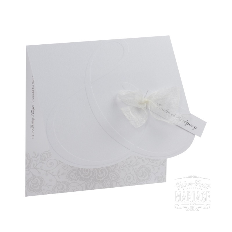 mariage blanc à fleurs 